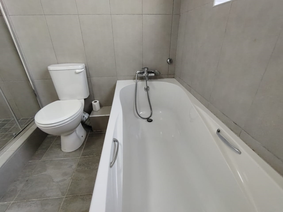 3 Bedroom Property for Sale in Heiderand Western Cape